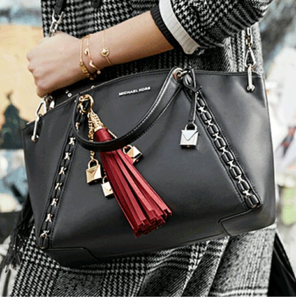 michael kors sadie backpack